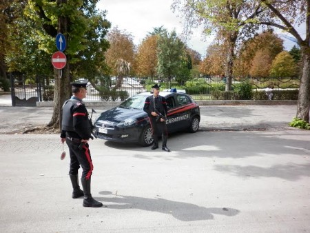 I carabinieri di Macerata durante i controlli