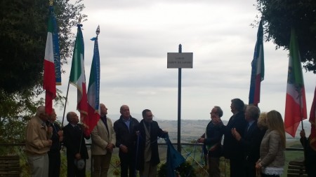 inaugurazione targa caduti sul lavoro treia (2)
