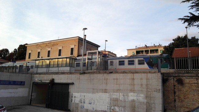 macerata via urbino treni stazione_Foto LB (1)