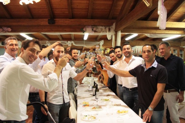 presentazione squadra calcio a 6 futsal passo treia a villa berta foto ap 8