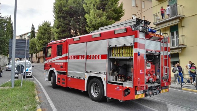 tir ribaltato cimitero vigili del fuoco Lucrezia Benfatto