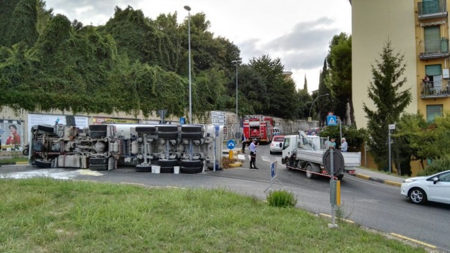 tir ribaltato lucrezia benfatto 5