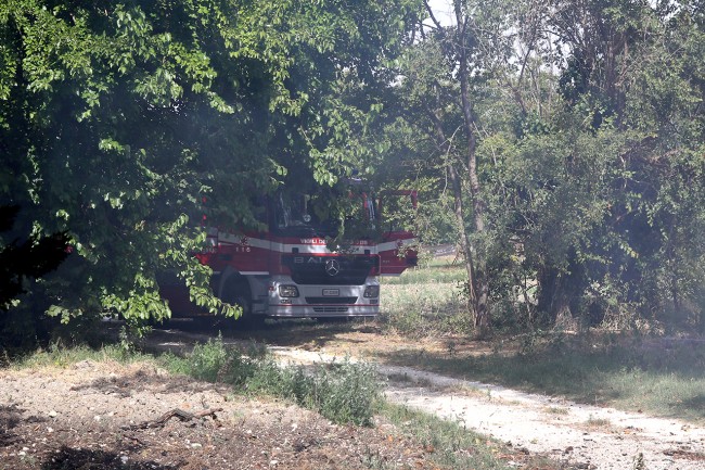 vigili del fuoco incendio tolentino_foto LB (3)