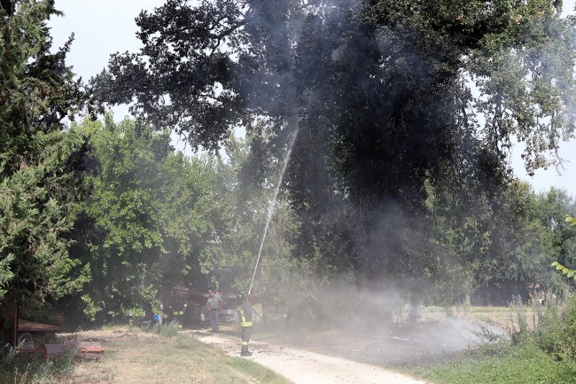 vigili del fuoco incendio tolentino_foto LB