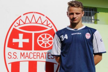 Albani juniores Maceratese