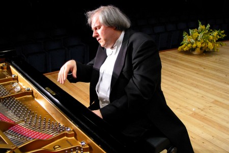 Il maestro Grigory Sokolov al pianoforte
