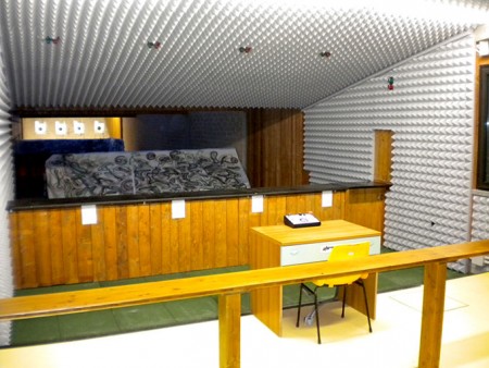 Lo stand a 25 metri dove vengono svolte le attività di tiro