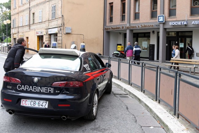 RAPINA BANCA CORSO CAIROLI (1)