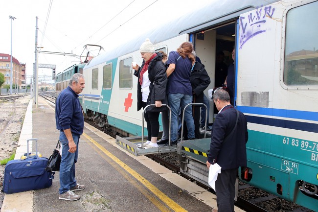 Treno Unitalsi Marche stazione Civitanova_Foto LB (9)