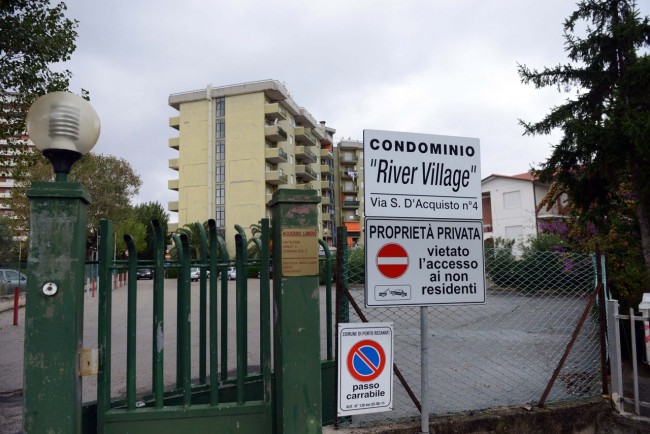 cade dal quarto piano fdm (7)