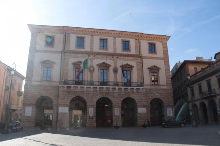 Il palazzo comunale di Tolentino