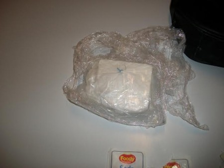 La cocaina gettata dalla finestra