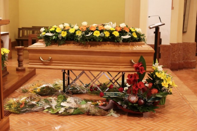 funerale meriggi chiesa cappuccini foto ap (2)