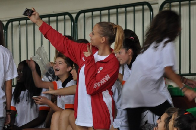 heliva recina volley 3