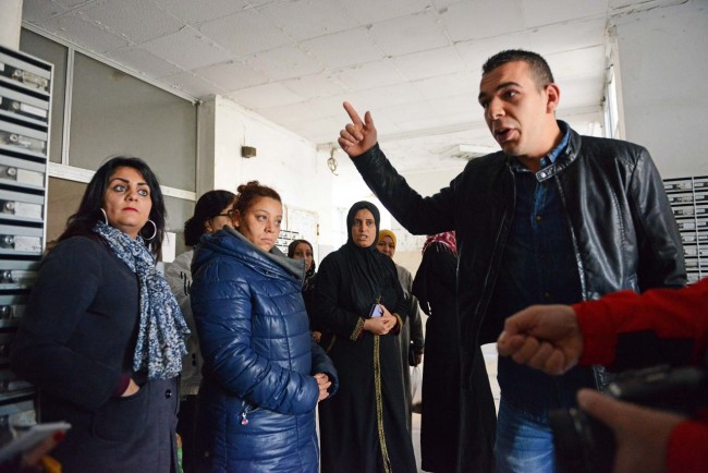 hotel house - protesta ascensori sequestrati (6)