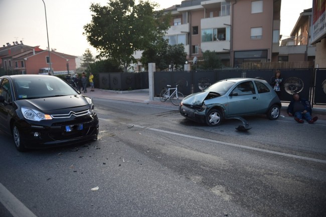 incidente fontespina statale - civitanova