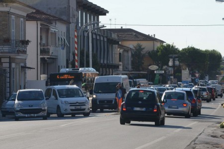 incidente con ingorgo civitanova fdm (2)