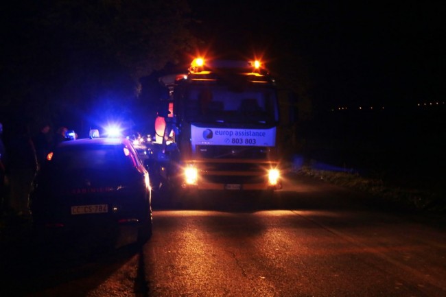 incidente morrovalle due auto foto ap (4)