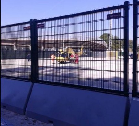 L'eliambulanza atterrata allo stadio 
