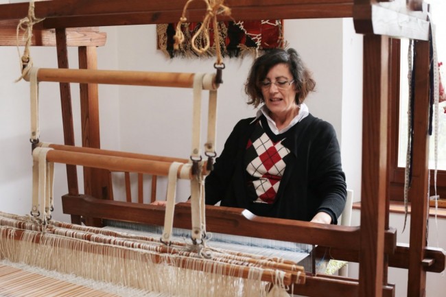 la tela tessitura foto ap (7)