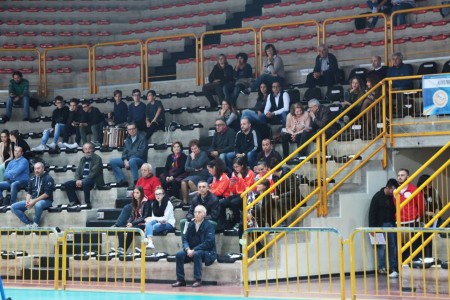 Il pubblico maceratese sulle tribune del Fontescodella