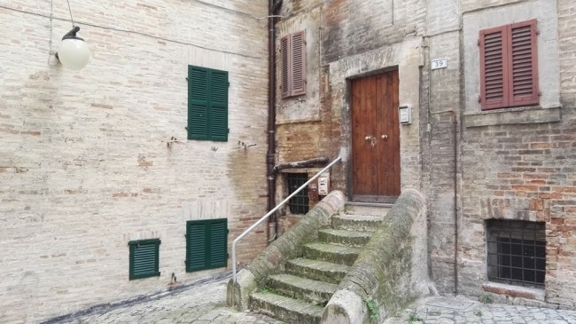 palazzina_via_don_minzoni_macerata_fotolb (2)