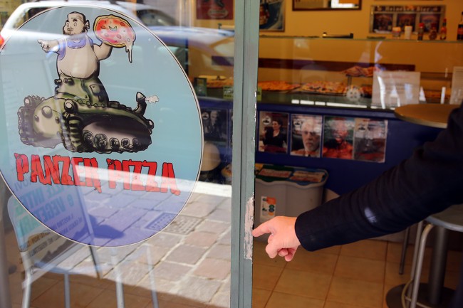 panzer pizza corso cairoli_Foto LB