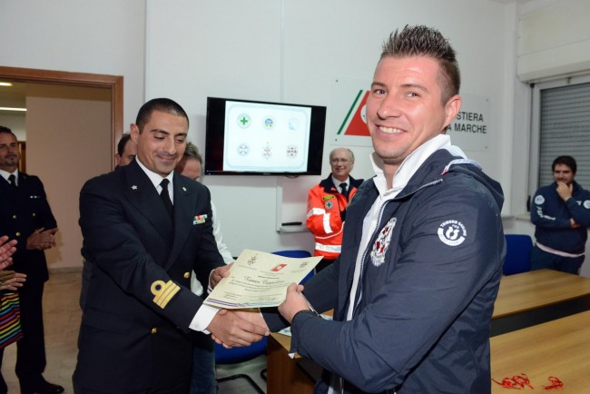 premiazioni guardia costiera civitanova - romeo cappelletti