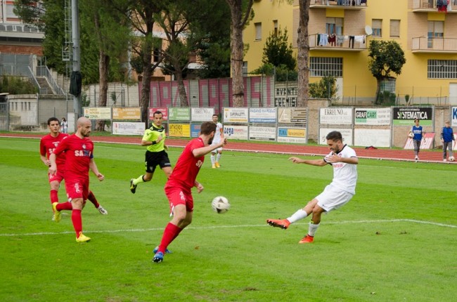 Un tiro di Mongiello