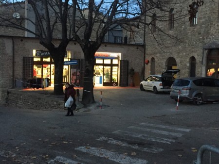 Cingoli, la recentemente rinnovata via della Portella