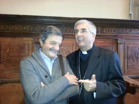 Monsignor Napolioni con il sindaco Martini