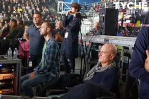 Claudio Bisio al concerto dei Negramaro