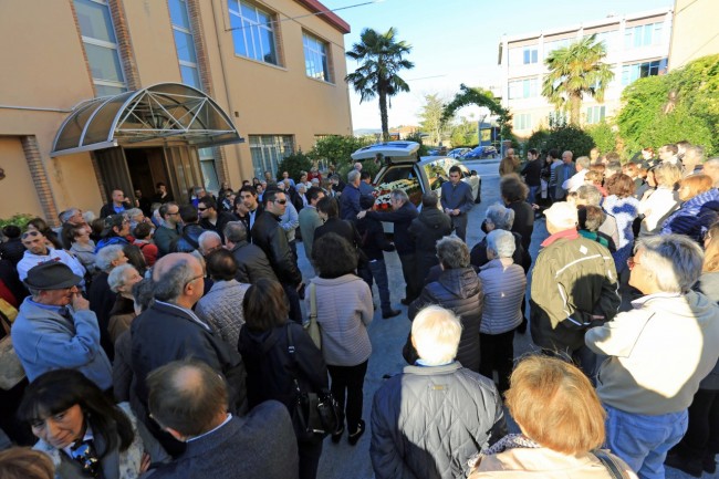 Funerale ruggeri Del Brutto7