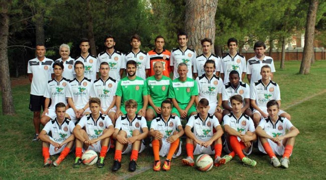 La formazione juniores dell'Helvia Recina