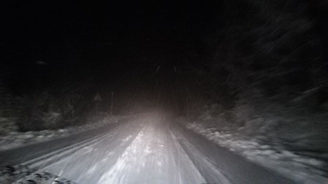 La nevicata nella notte a Sassotetto