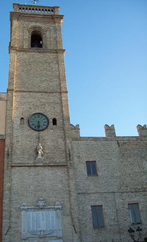 L'orologio della torre civica