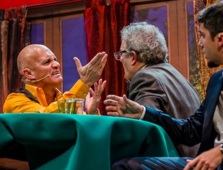 Uomini sull'orlo di una crisi di nervi teatro Treia (2)