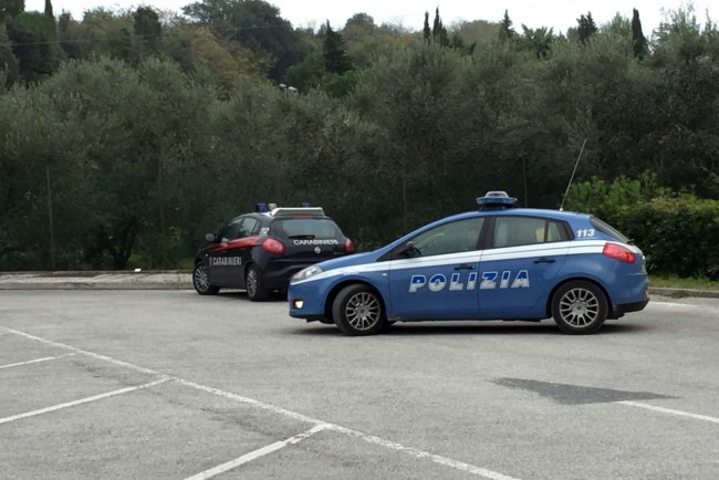 Le ricerche di polizia e carabinieri per il ragazzo scomparso