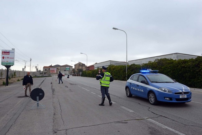 blocco stradale adriatica - fontespina polizia - civitanova (3)