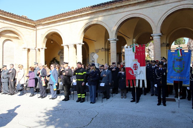 cerimonia commemorazione defunti cimitero macerata_Foto LB (10)