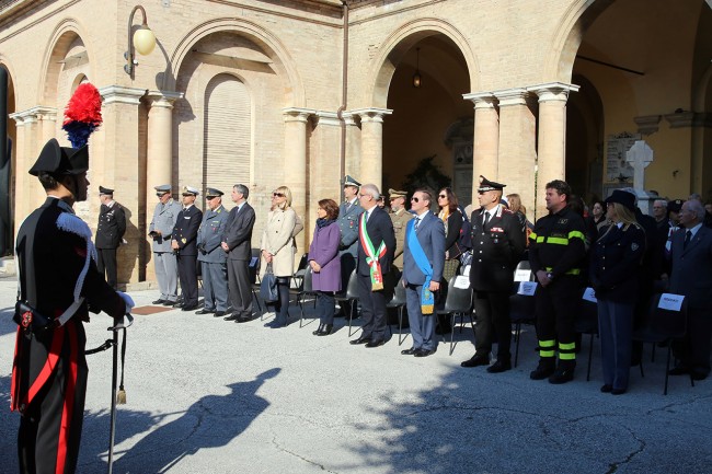 cerimonia commemorazione defunti cimitero macerata_Foto LB (11)