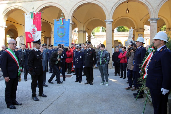 cerimonia commemorazione defunti cimitero macerata_Foto LB (6)