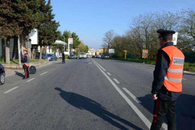 controlli carabinieri - civitanova (4)