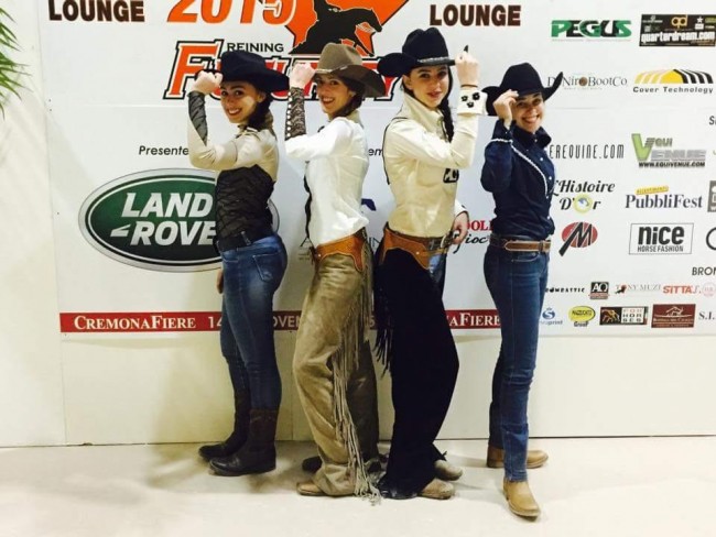cow girl cavalli rodeo