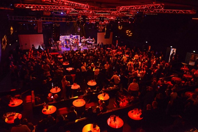 earth wind & fire experience - live al donoma - civitanova (14)