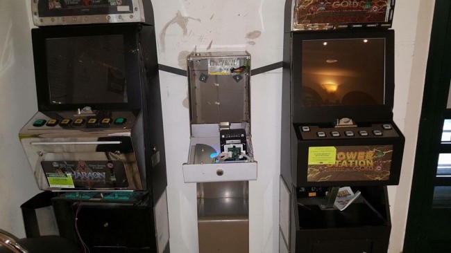 Le slot machine scassinate al bar della stazione