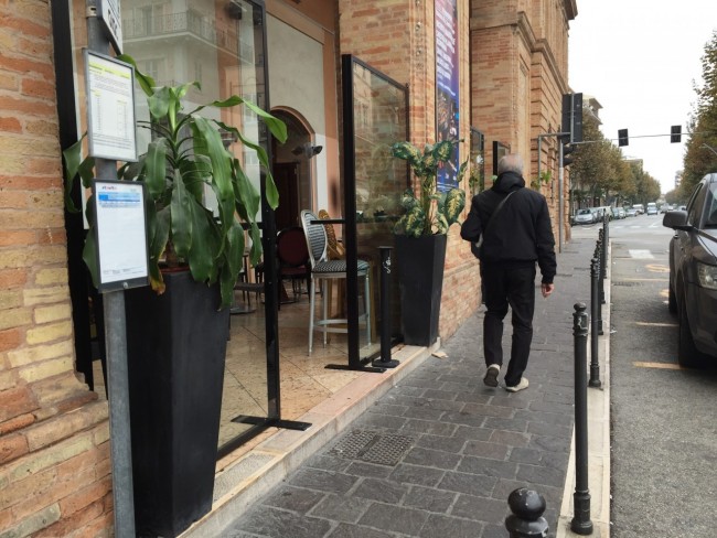 Vetrate fisse - caffè maretto - Civitanova