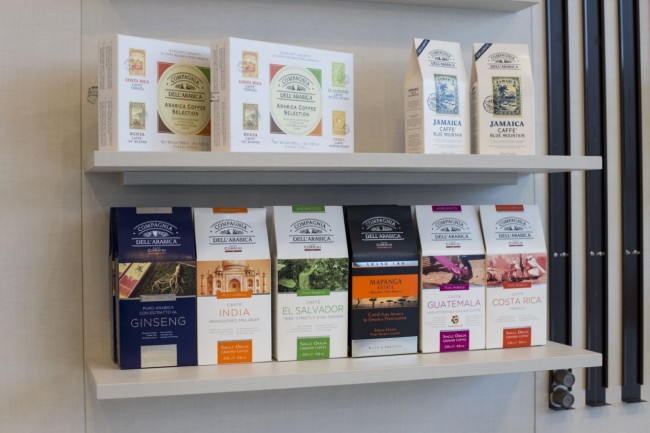 liomatic cialdatua caffè lavazza via velluti foto ap (9)