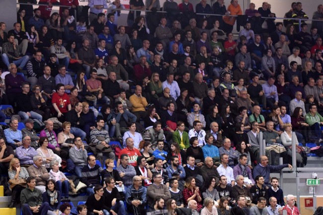 lube - verona (12) pubblico