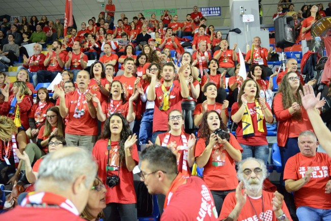 I tifosi della Lube in festa per il successo contro Verona